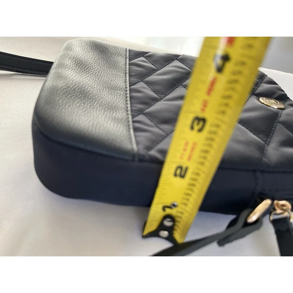 Tommy Hilfiger Womens Mini Crossbody Bag Navy Blue Quilted Travel Essentials